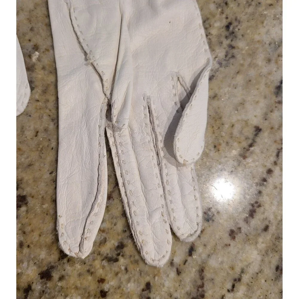 Vtg Size XS-S Off White Soft Leather Formal 7.5